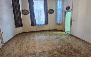 Casă cu arhitectură interbelică, 5 camere, teren 409 mp – Central - Poză 21