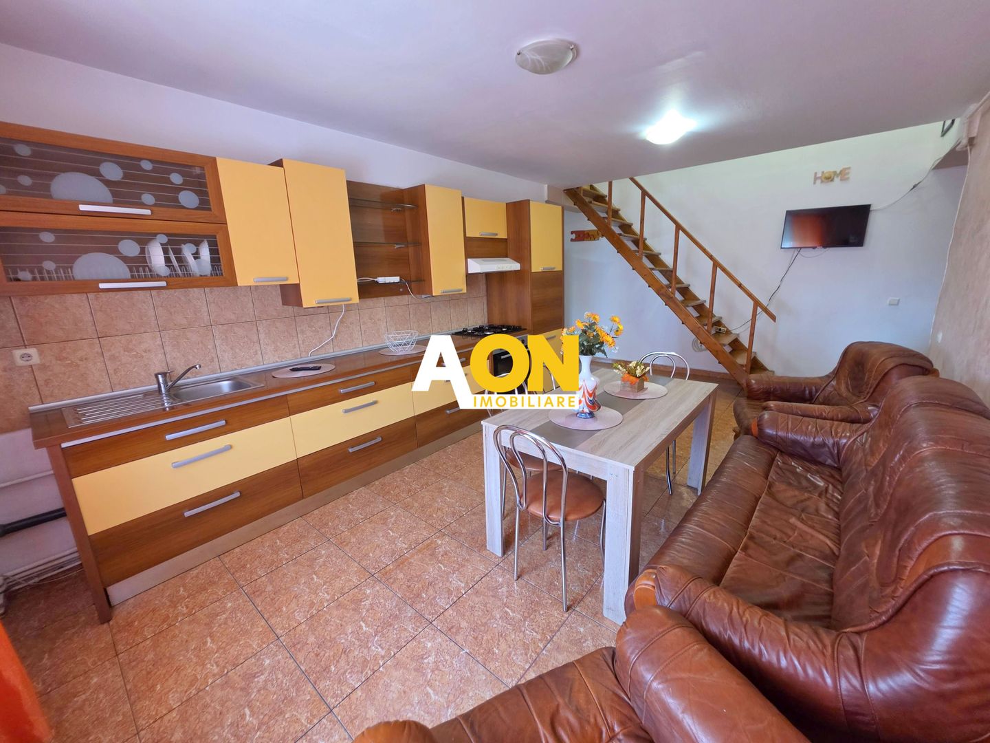 Apartament 4 camere, mobilat, utilat, parcare proprie,  zona Kaufland - Poză 3