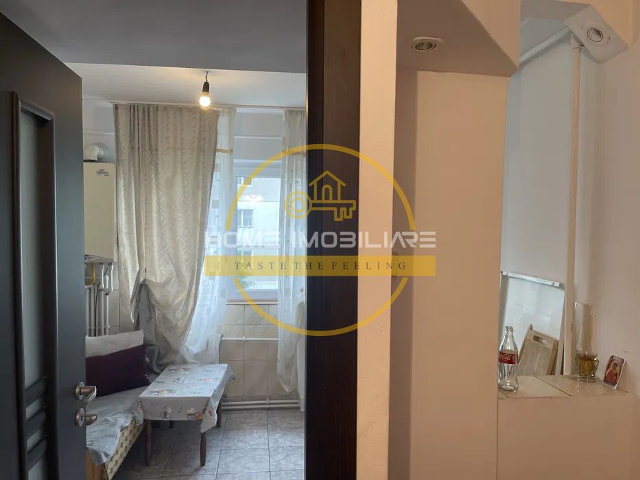 Apartament cu 3 camere/ semi-decomandat/ 70 mp/ zona Zimbru - Poză 3