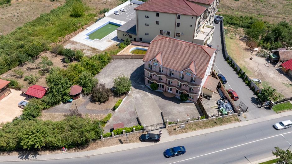 Pensiune 17 camere cu baie proprie Băile Felix - Poză 19