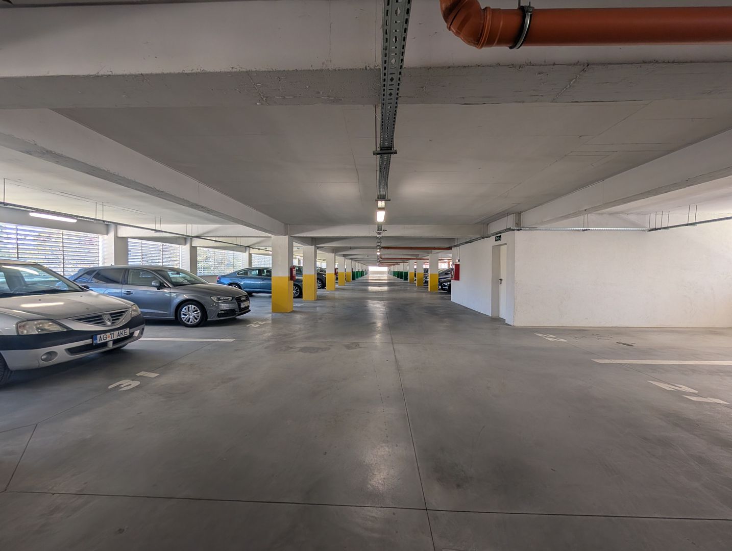 Apartament de 2 Camere Mobilat si Utilat complet + Loc de parcare - Poză 18