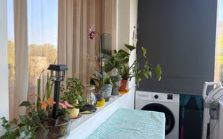 Apartament cu trei camere, zona Straduintei, 95.000€ negociabil - Poză 4