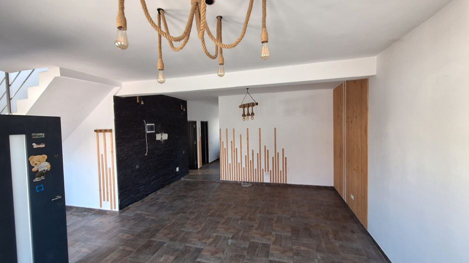 Vila Individuala Spatioasa  Parter+Etaj - LOT 266 mp - 3 Dormitoare - Poză 5