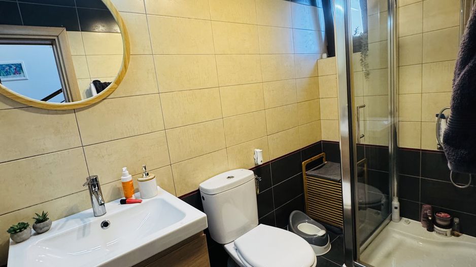 Casa de Vânzare - Poză 11