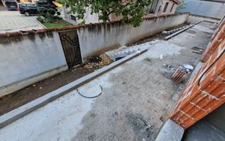 Ap 2 Camere Decomandata,Curte 62 mp,Nicolae Grigorescu-Metrou - Poză 2