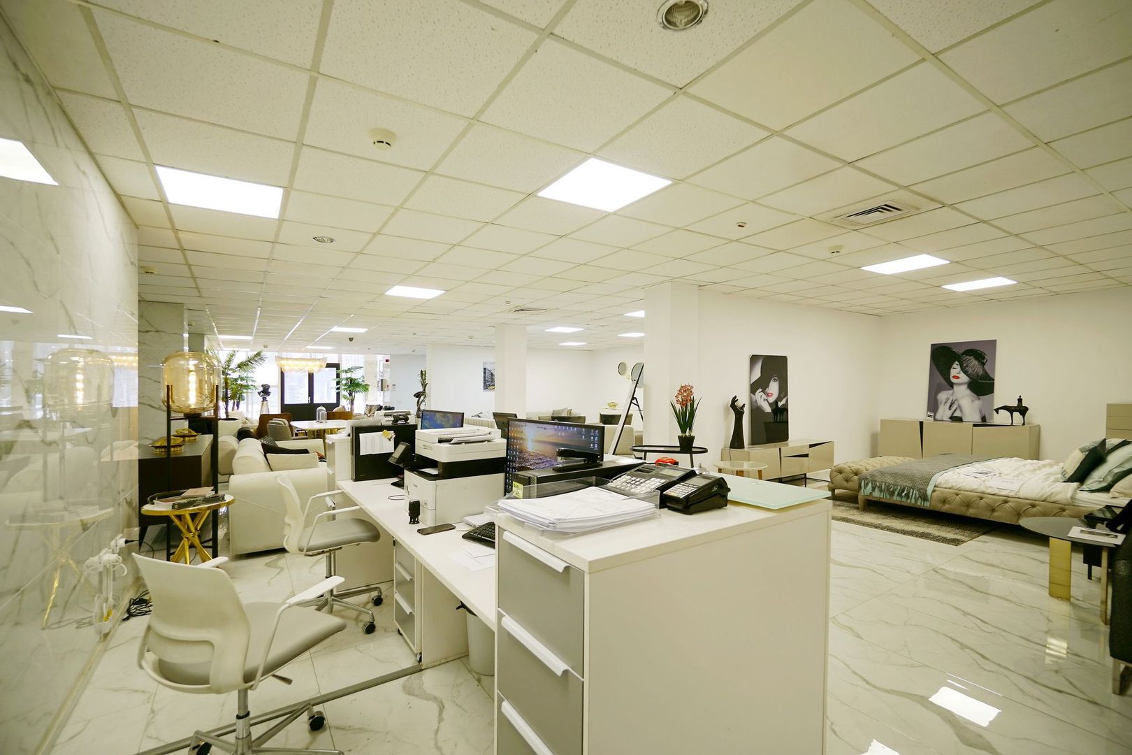 Spatiu comercial 2000 mp,Valea Cascadelor - Poză 5