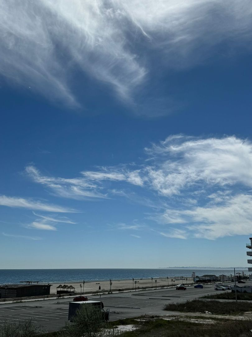 Apartament de vanzare 2 camere- vedere la mare - Poză 4