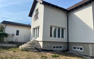 Casă 3 camere de vânzare | Sadu, Tocile | 150 mp - Poză 3
