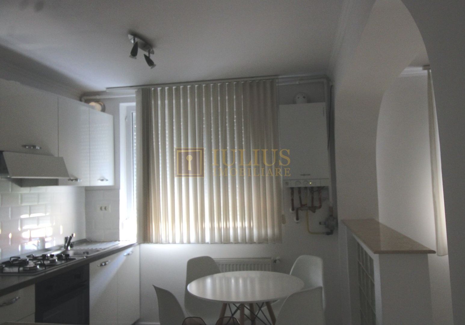 Ultracentral, Piata Victoriei, loc parcare - Poză 7