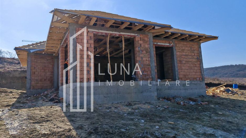 Case single, parter, 100 mp, teren 465-669 mp, predare 2026, Livezeni - Poză 10