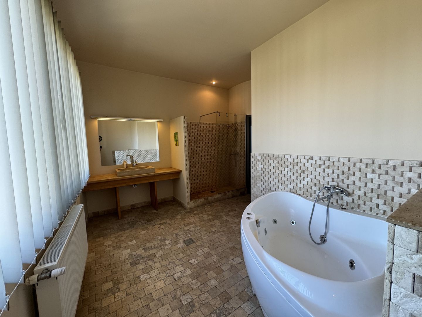 Hala productie P+1 si apartament de serviciu Navodari - c-tie beton - Poză 19