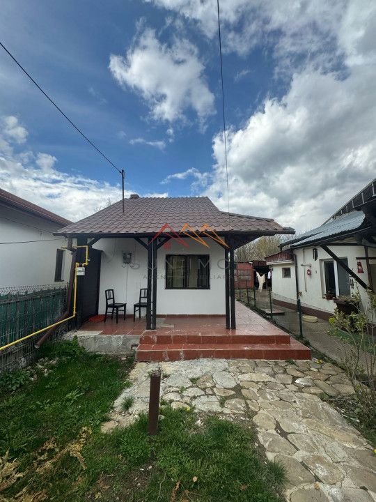Casa 3 camere, teren 245 mp, CT, toate utilitatile, Campina, Prahova - Poză 1