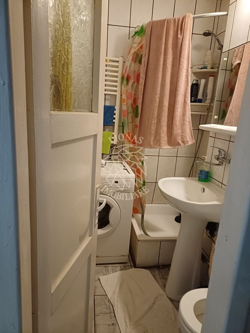 Apartament compartimentat cu 2 garsoniere-parter-Zona Policlinica - Poză 7