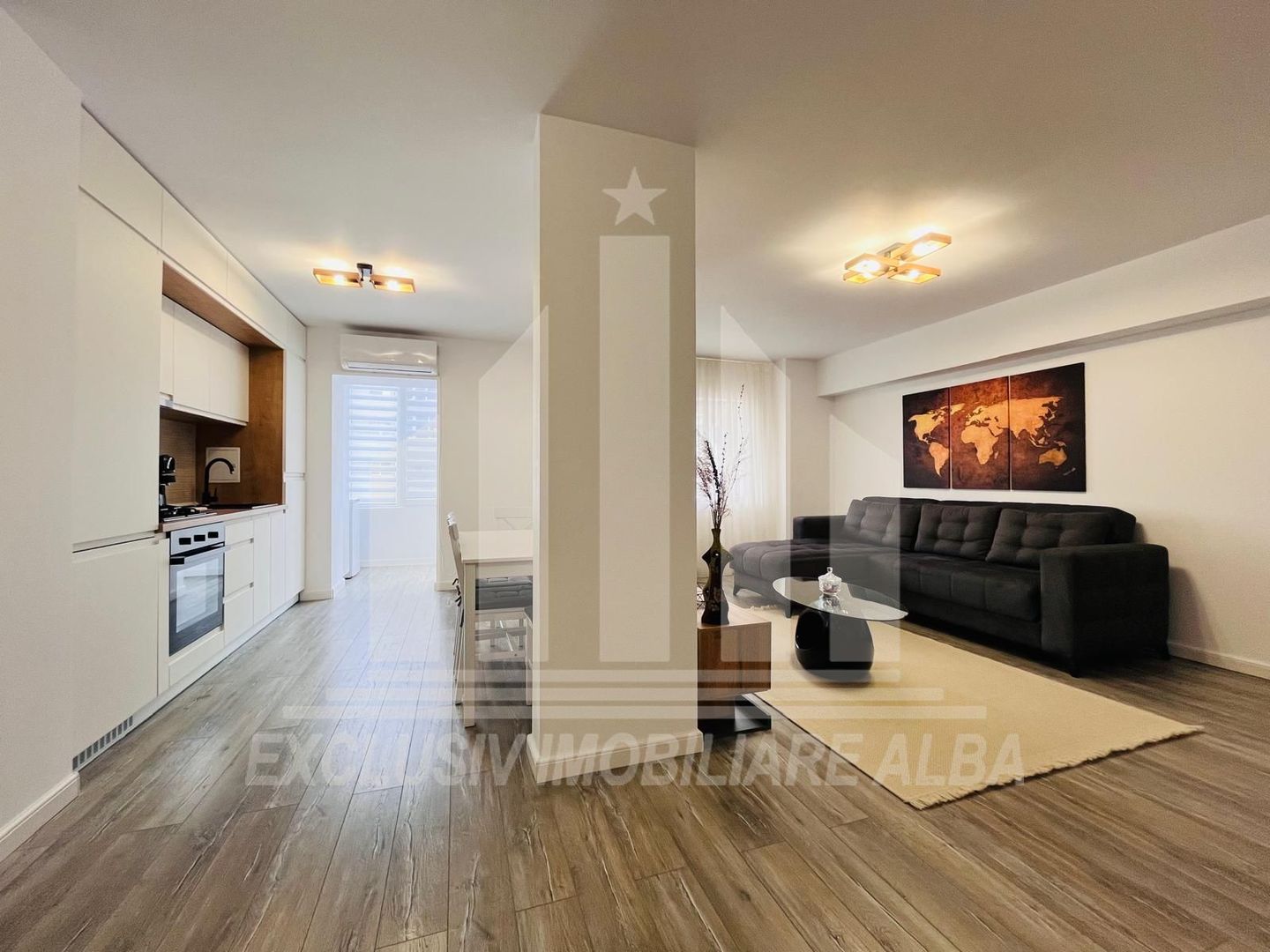 Apartament  cu 2 camere, Cetate M-uri - Poză 1