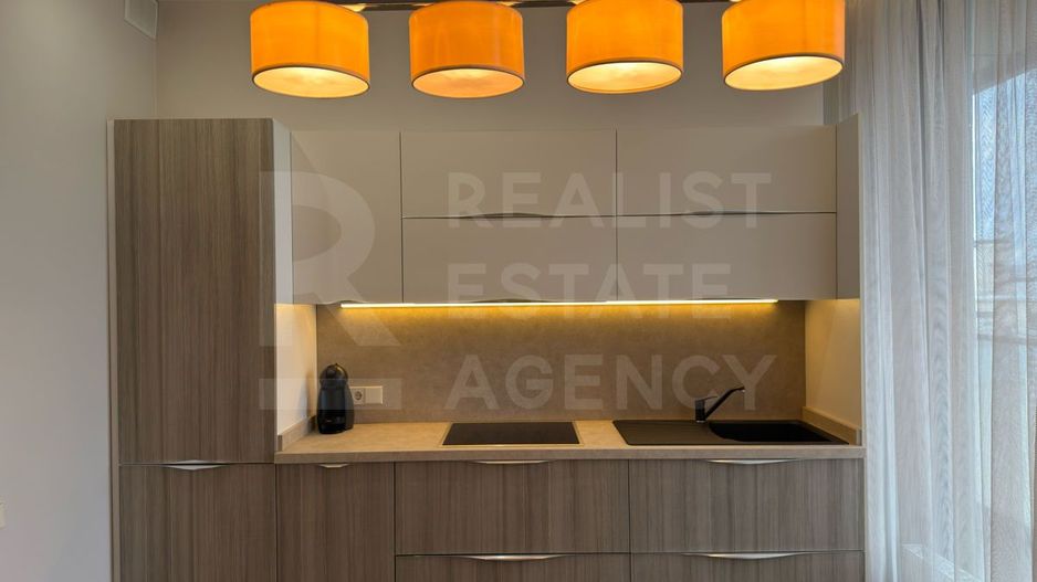 Chirie, apartament, 3 camere, strada Columna, Centru - Poză 1