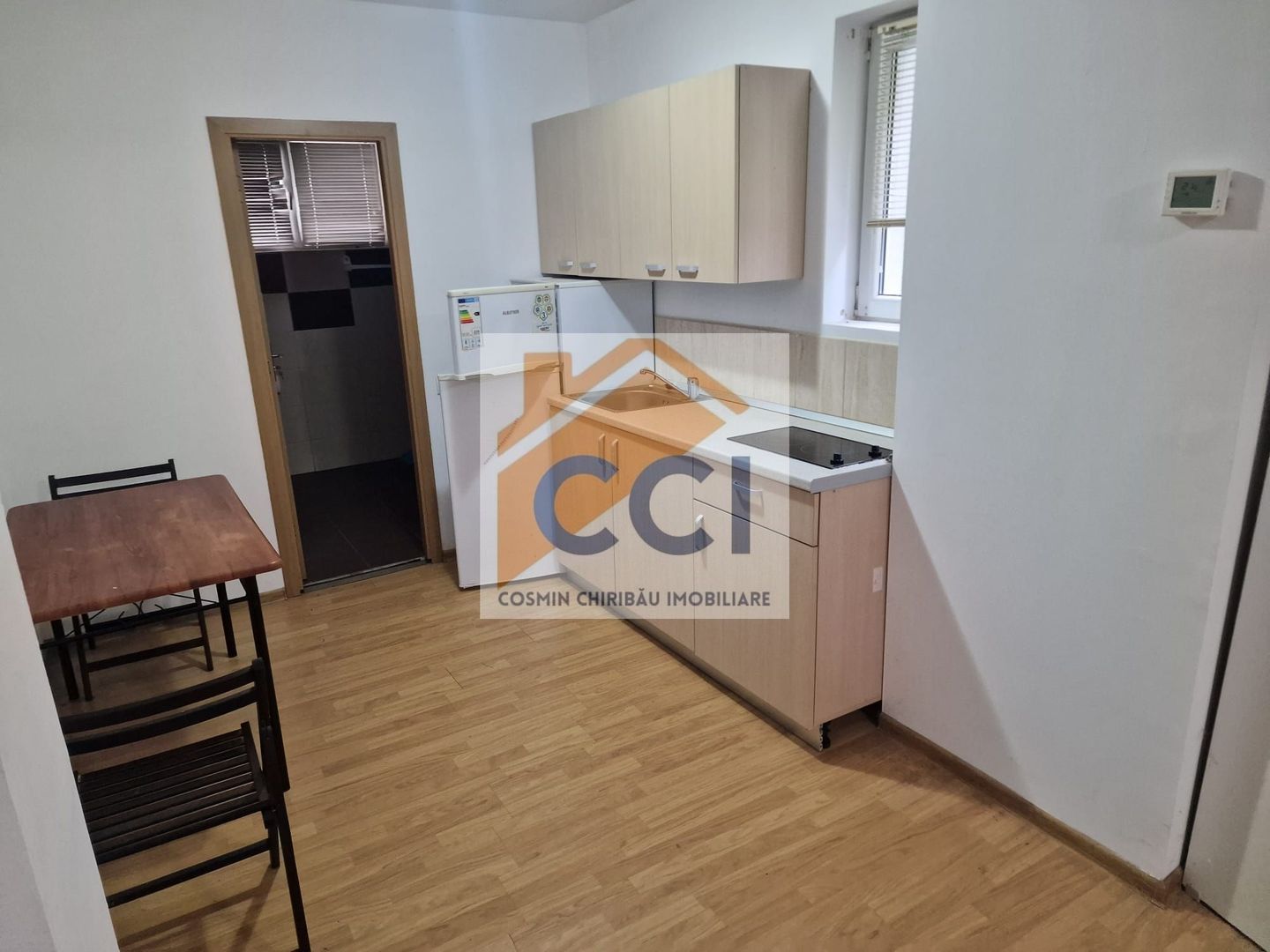 Garsonieră open-space de închiriat - Poză 2