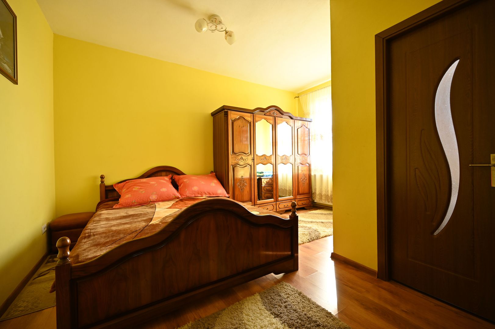 Casa P+1E, cu anexe si hala - Poză 8