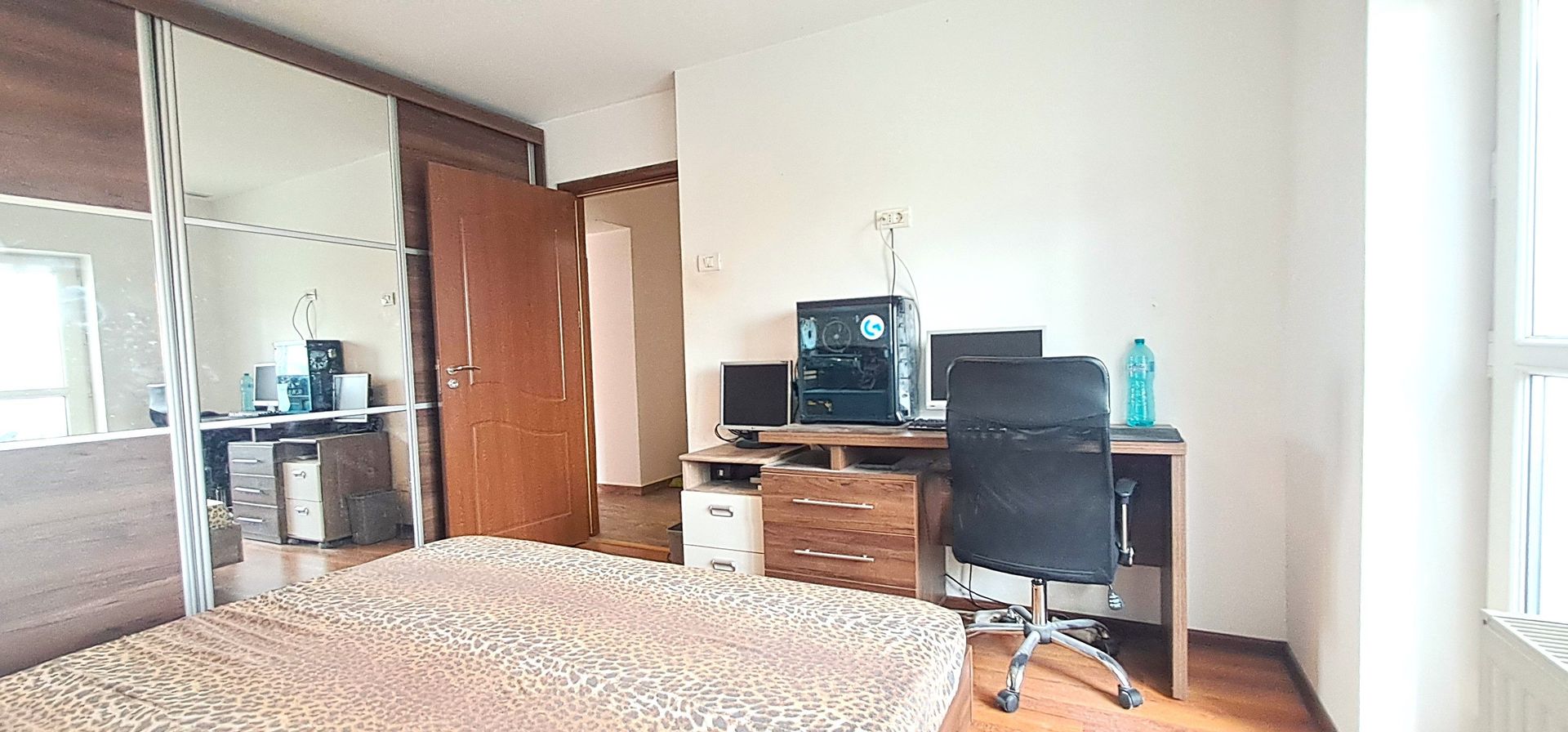 3 cam | Cel mai spatios | Decomandat | Centrala proprie - Poză 12