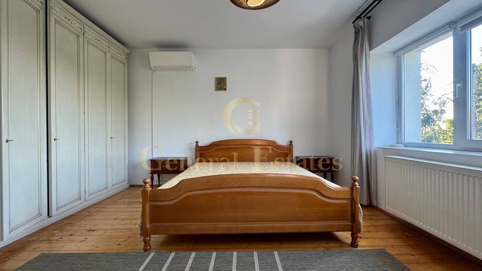 Vânzare Casă  D+P+E - 230 m.p. - Bucium - Poză 9