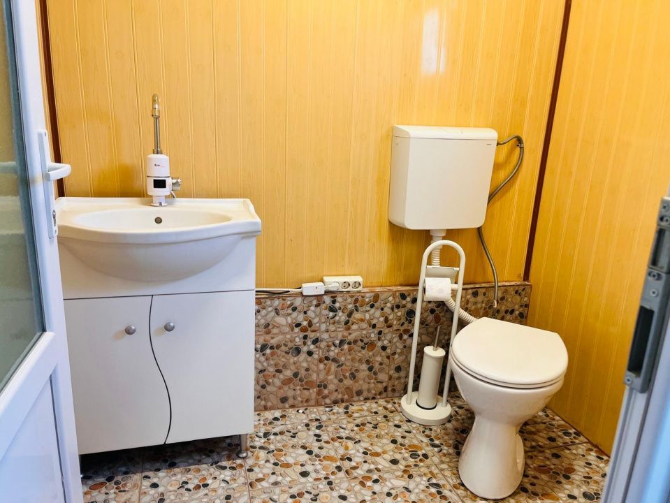 Hala noua 105 mp, pretabila depozit/comert/showroom - zona Selgros - Poză 9