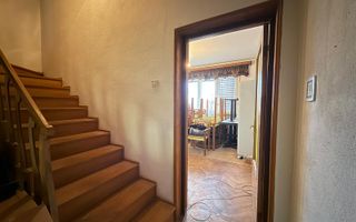 Apartament 3 camere la casa | Garaj | Balcon | Central - Poză 4