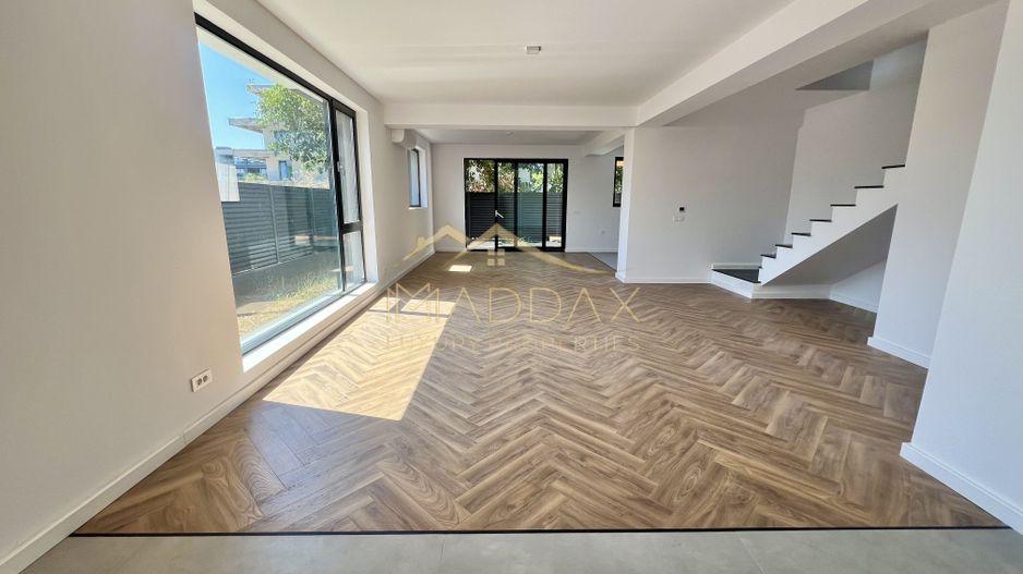 Vilă **6 camere  **451mp // Zona Iancu Nicolae - Poză 101