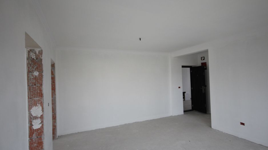 Apartamet 3 camere in Ghiroda - Poză 8