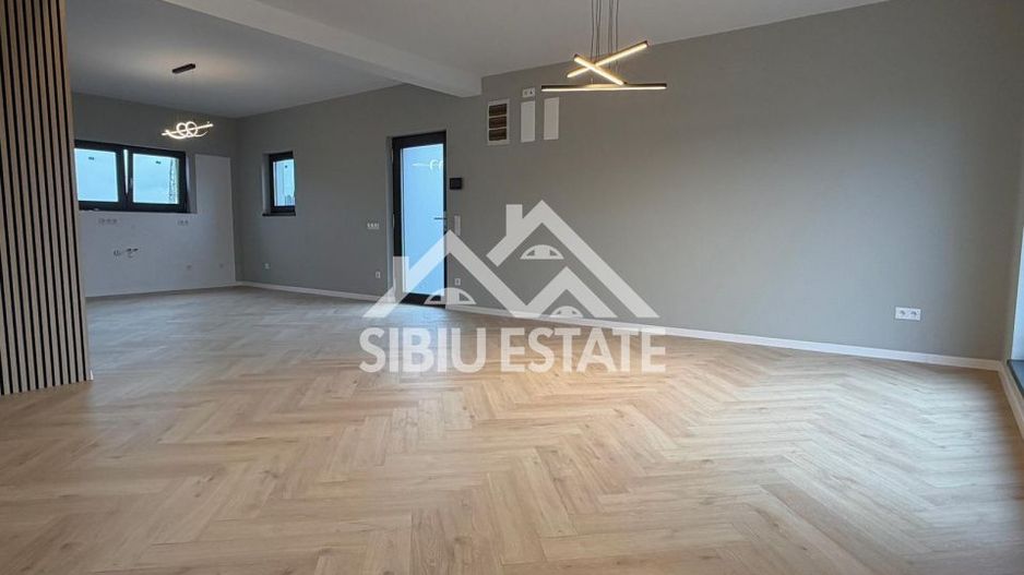 Apartament exclusivist 4 camere, intabulat, 115 mp , Grădină 200 mp , - Poză 7