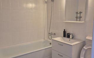 AP. 2 CAMERE RAHOVA,BUCATARIE INCHISA ,BLOC REABILITAT, LOC PARCARE - Poză 4