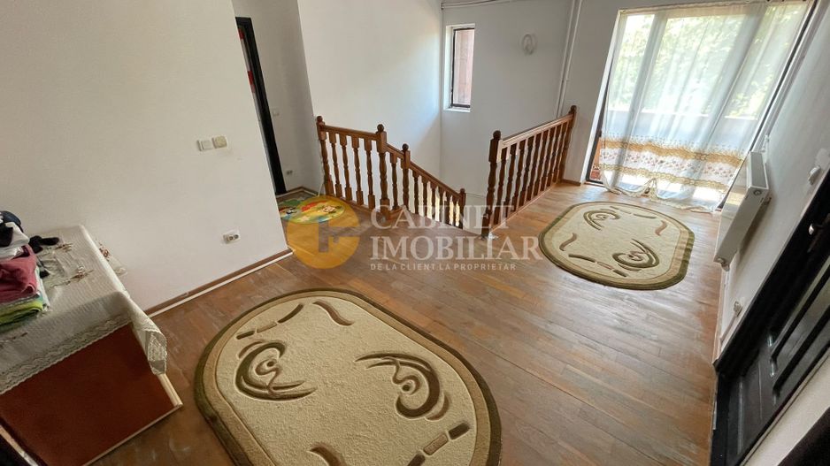 Casă Duplex Integral (Ambele Părți) - 325mp Utili, 1000mp Teren, Asfalt - Poză 10