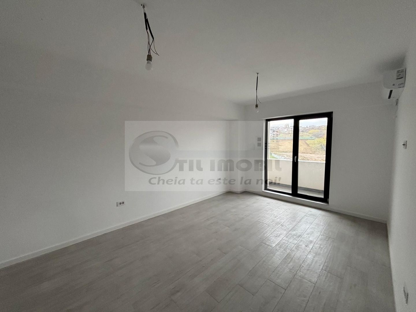 Ap 2 cam, open-space, Bucium-Visan, 36,5mp, pret promotional - Poză 2