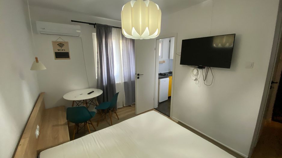 Garsonieră modernă, ultracentrală – zona Alba Iulia / Decebal / SL1 - Poză 2