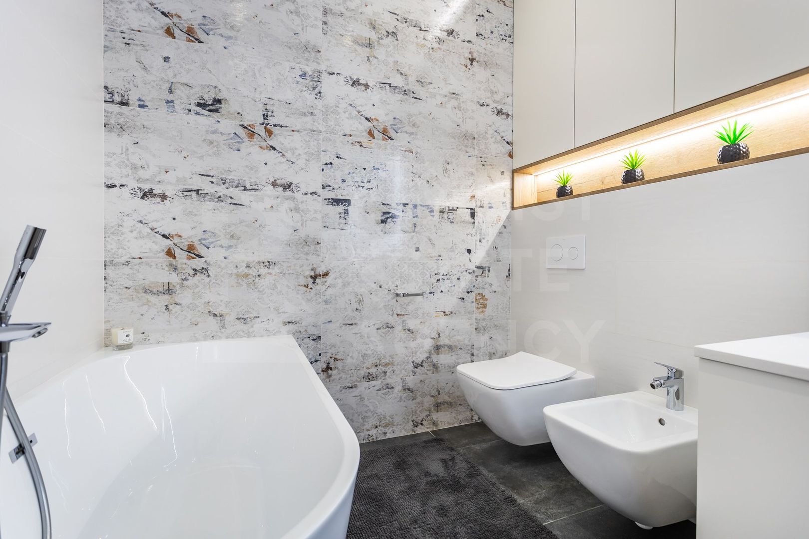 Vânzare, penthouse, 4 camere, strada Alba Iulia, Buiucani. - Poză 16