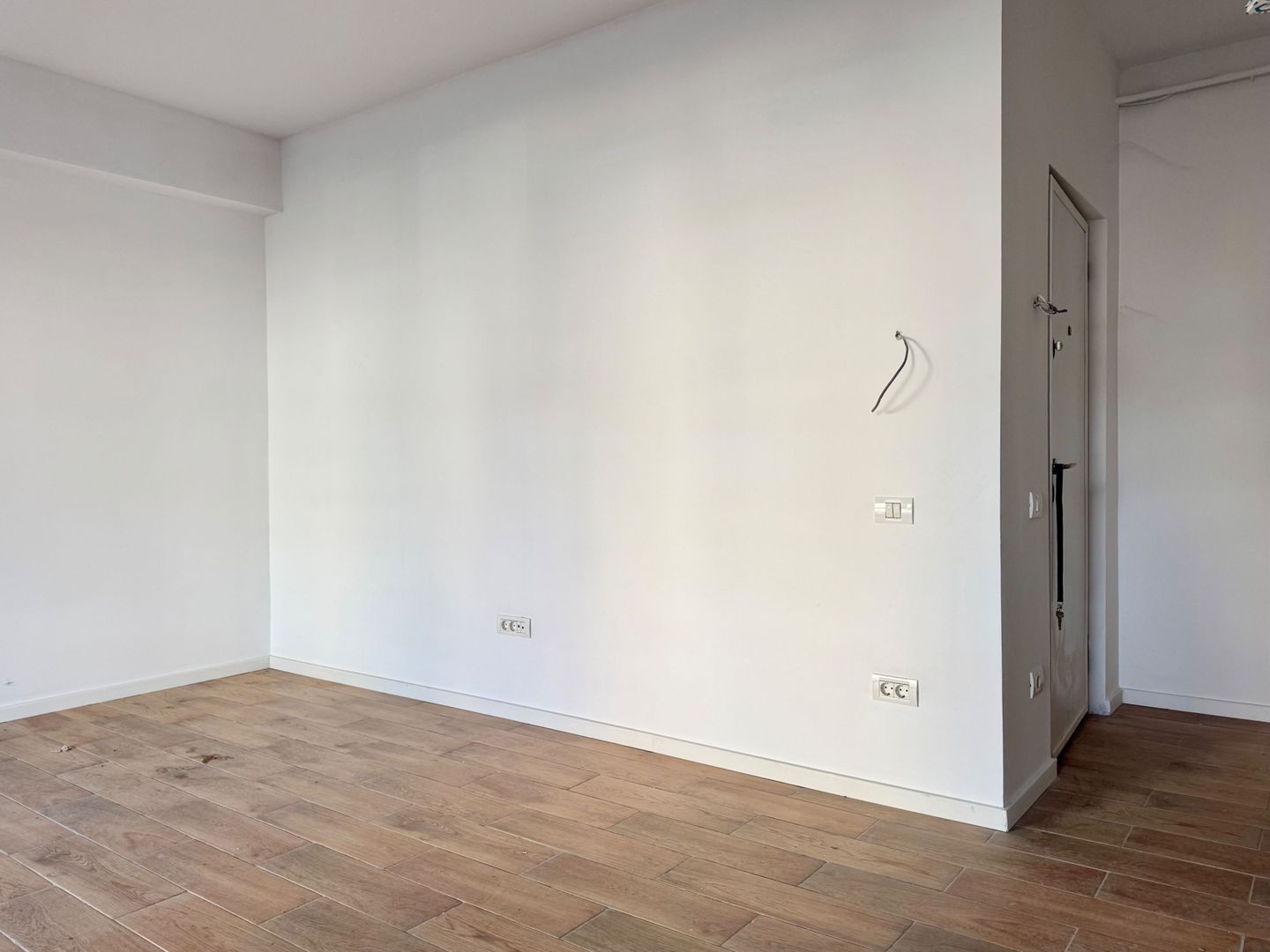 Parter 2 camere Lidia, parcare inclusă – locuință sau birou - Poză 3