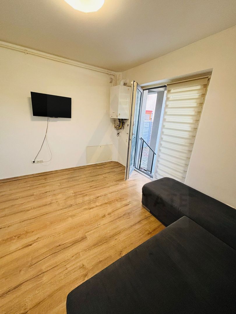 Apartament 3 camere 55 mp utili si curte 40 mp cartierul Arhitectilor - Poză 3