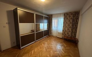 Apartament 2 camere, etaj 3 - zona Cetate - Poză 3