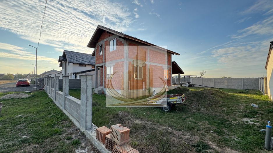 Casa individuala P+M Giroc. Strada linistita doar de case. - Poză 4