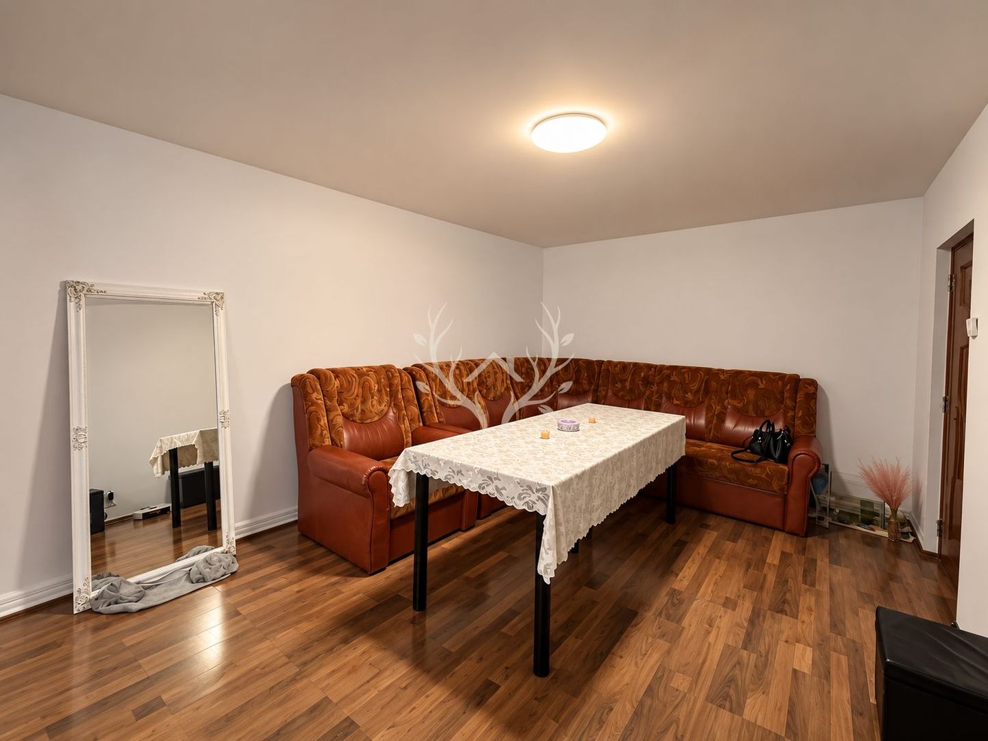 Apartament spatios cu 4 camere, zona centrala Apahida - Poză 5