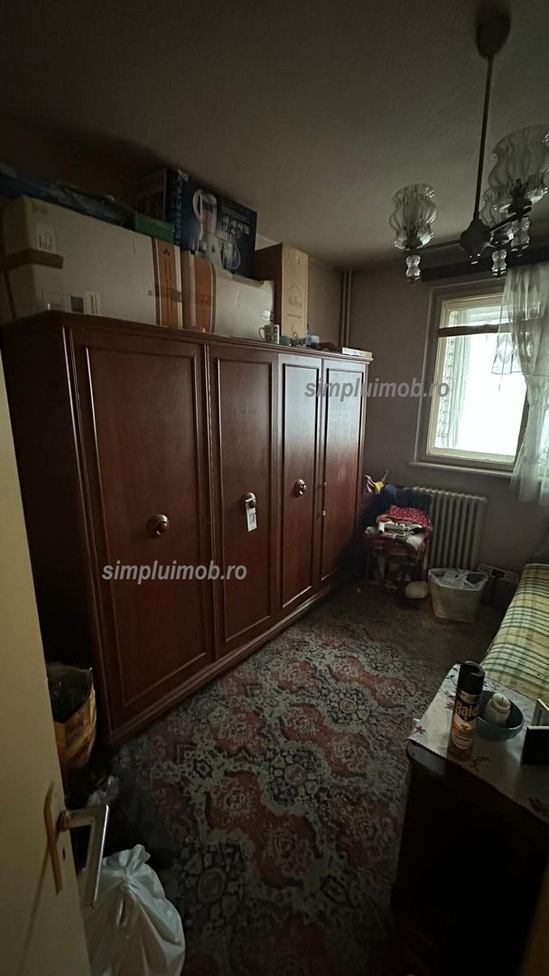 Apartament 3 camere la parter Bd Constructorilor ideal investitie - Poză 5