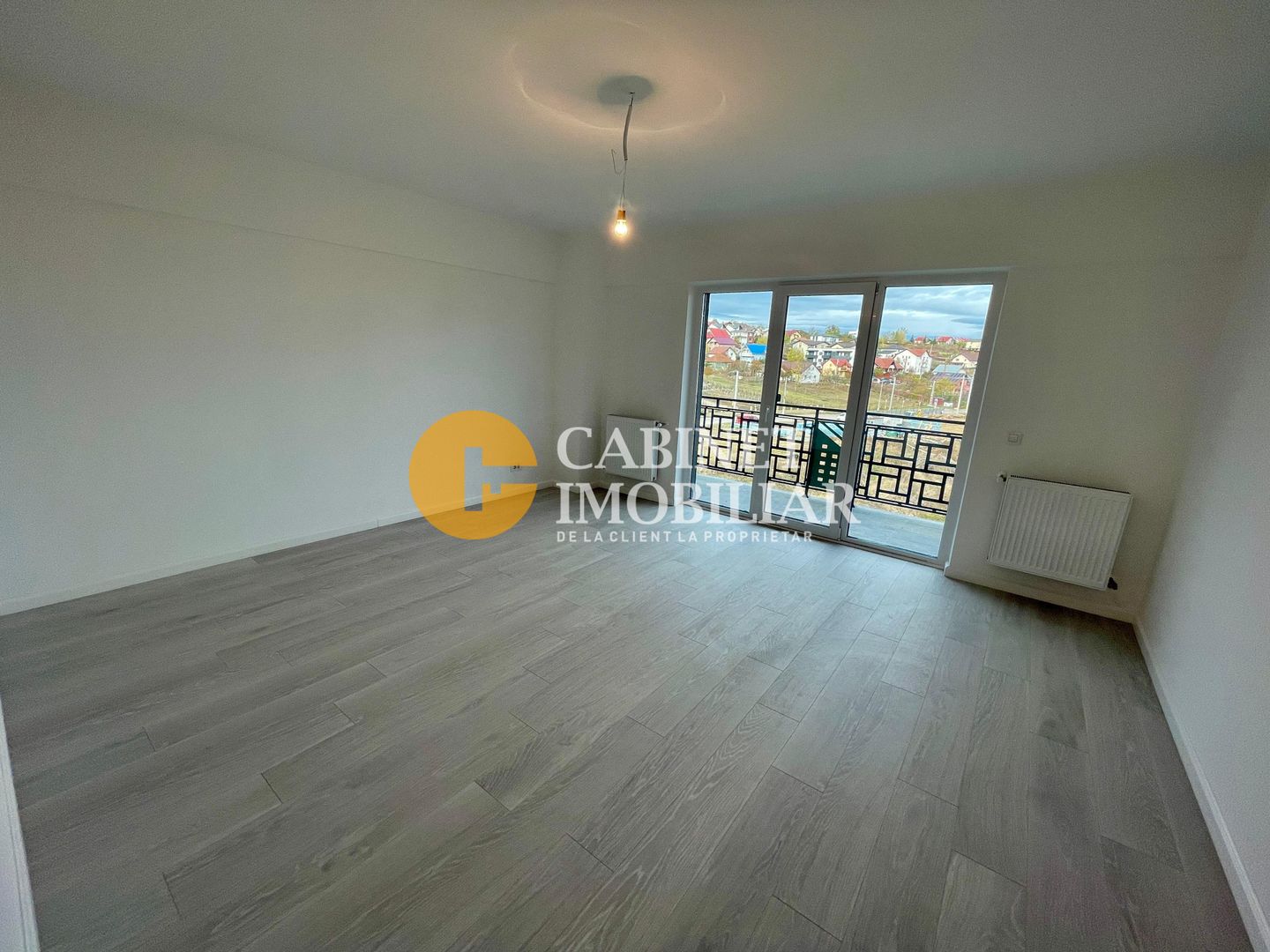 Bucium - INTABULAT - Bloc Nou - 2 Camere Decomandat - Etaj Intermediar - 60 Mp - Poză 1