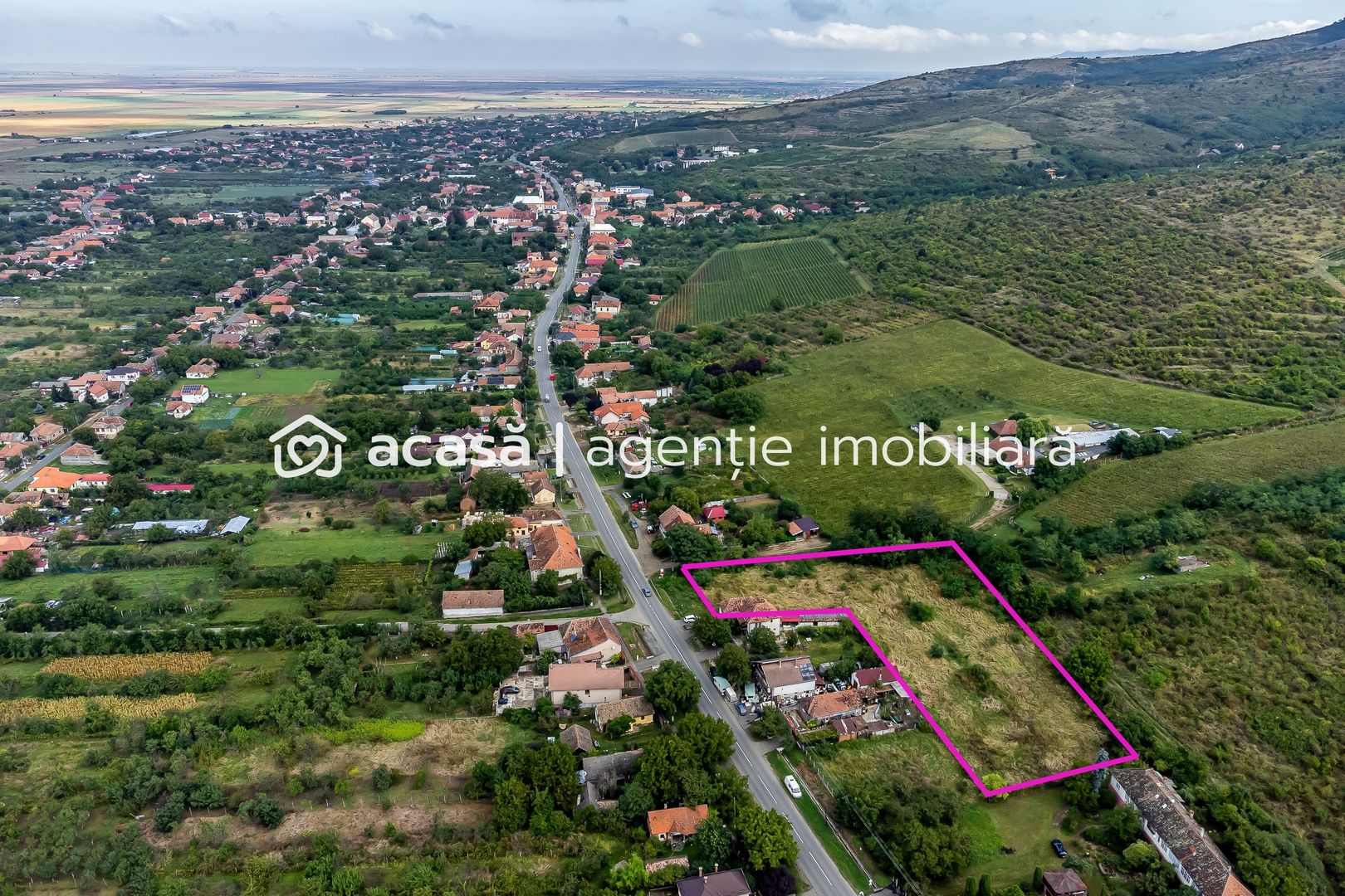 Teren de vis în Ghioroc! Stațiunea supranumită ”Litoralul Vestului” - Poză 4