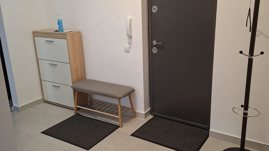 2 Camere, decomandat, balcon, mobilat/utilat, PARCARE INCLUSA, 5 minute Metrou - Poză 10