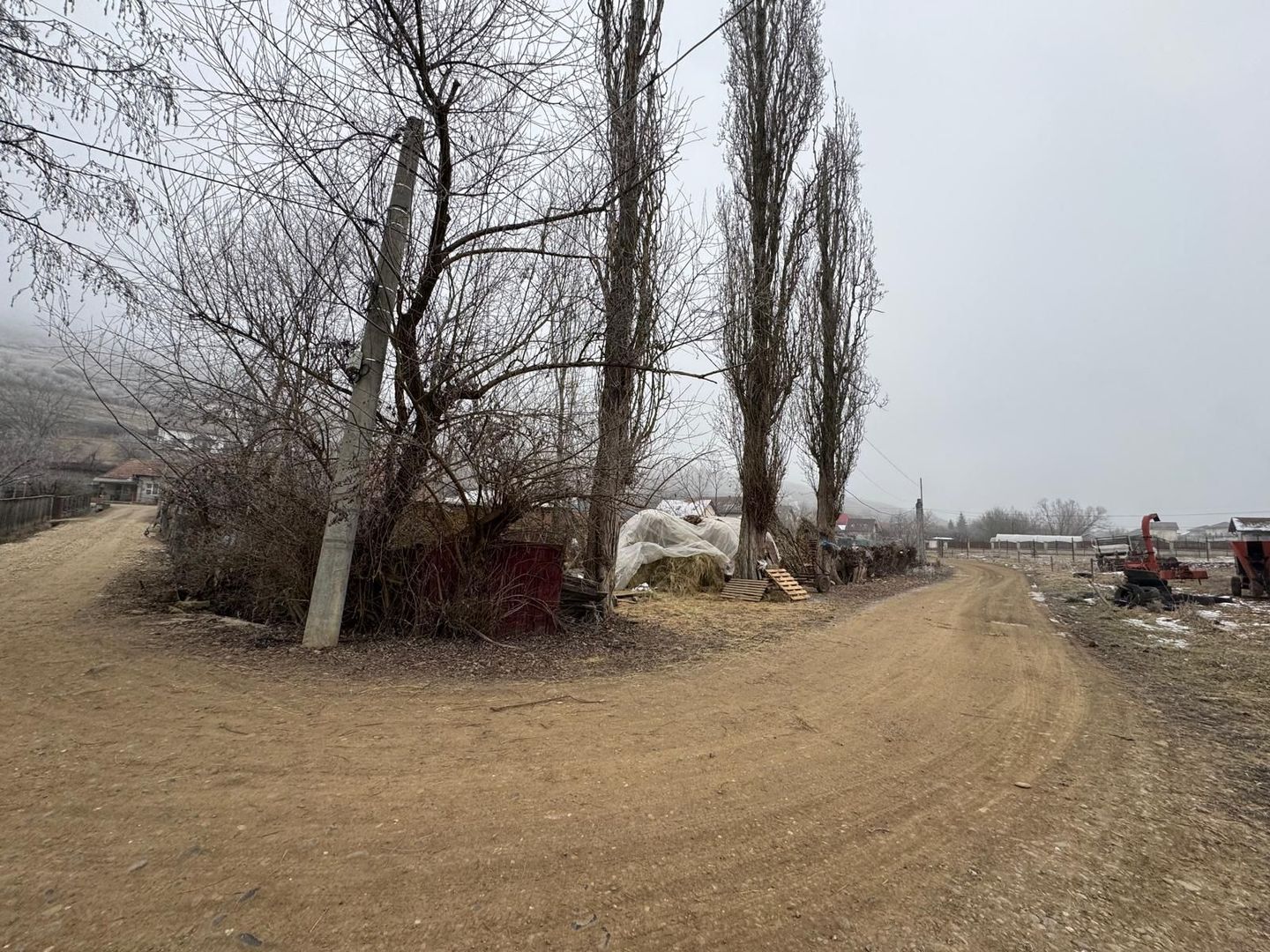 Teren de vânzare în zona Sâncraiu de Mureș - Poză 3