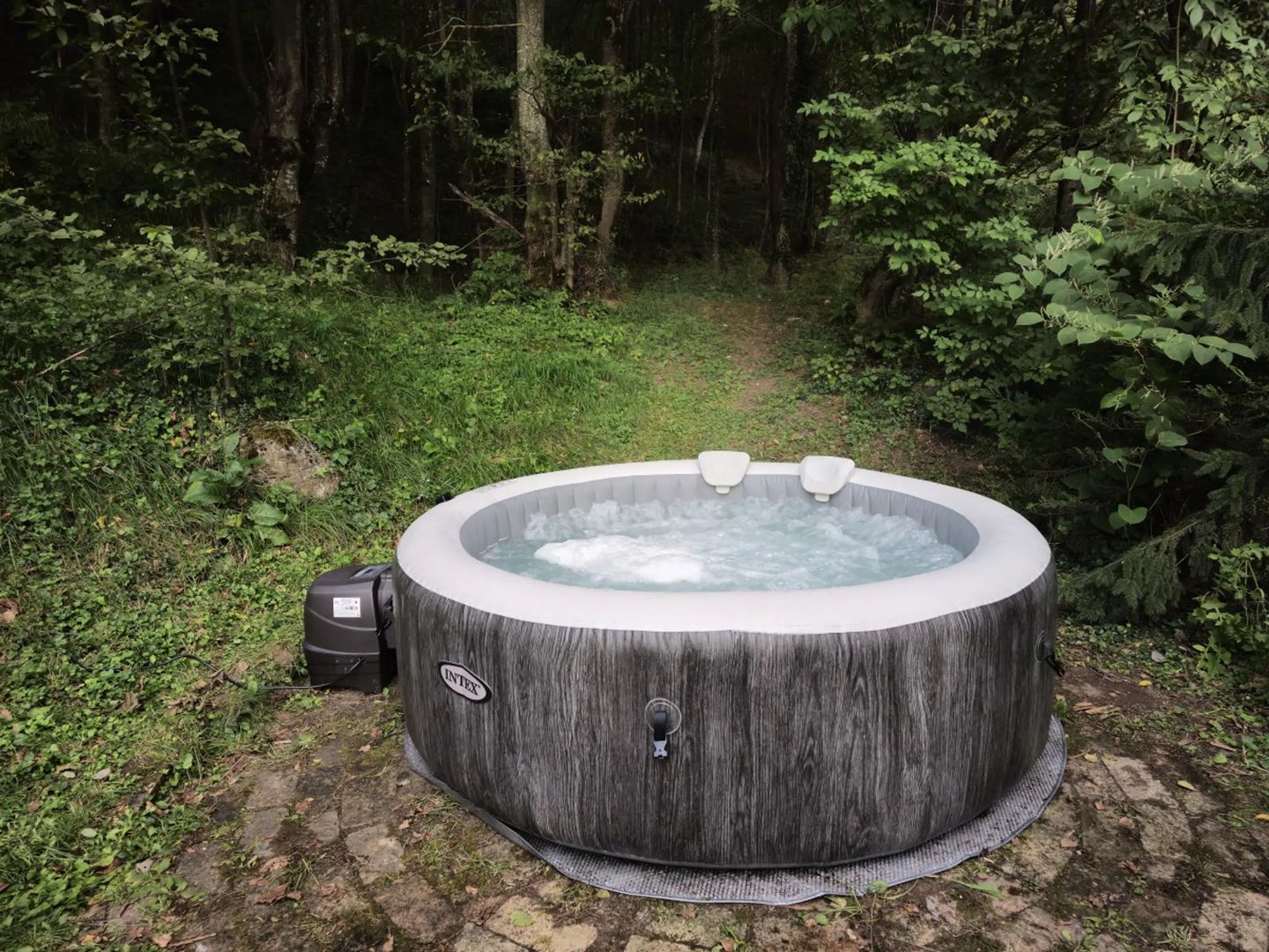 Investitie Valiug lacul Gozna Casa utilata 5 camere parau padure - Poză 24