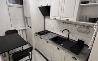 Ag BRASADAS închiriază ap 2 cam Et 2 LUX Centrul Vechi. - Poză 5