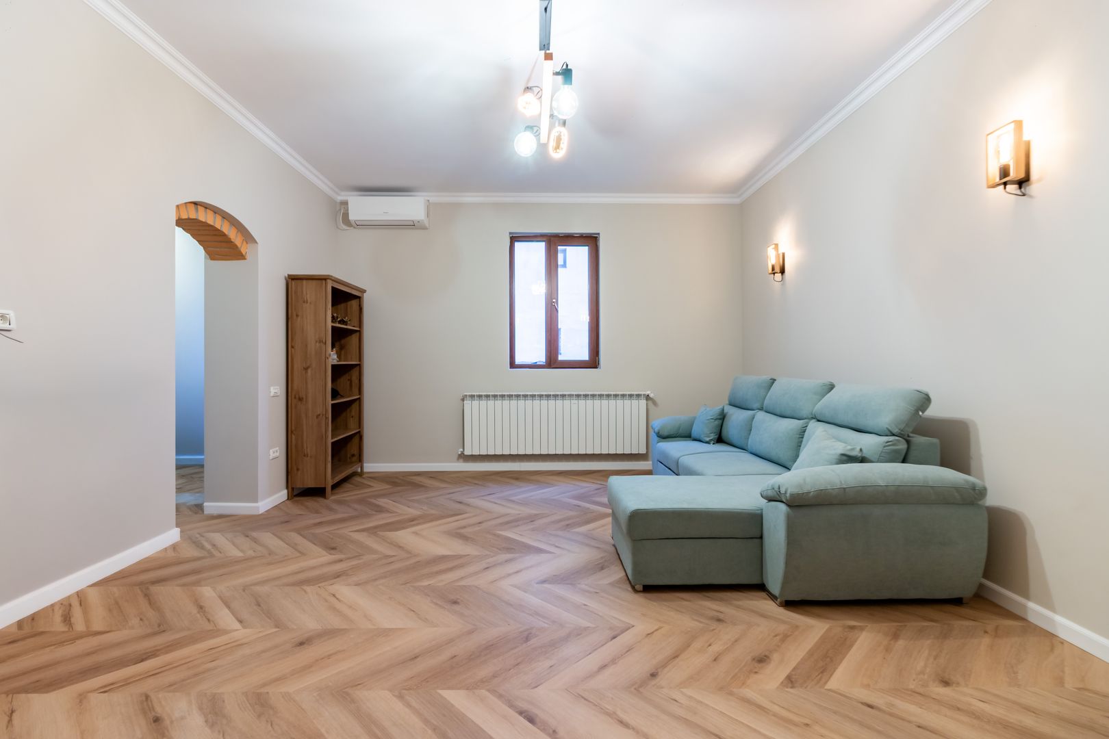 Închiriere 3 camere de lux în vilă, Intrarea în Parcul Carol, 90 mp - Poză 3