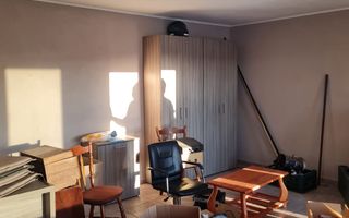 Casa cu teren de 14340 mp în Jebel/Pretabila pentru afacere - Poză 5