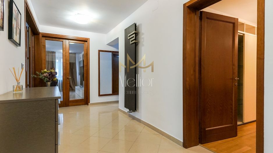 Ap spatios 4 camere, garaj, Andrei Muresanu, zona strazii Trifoiului - Poză 18