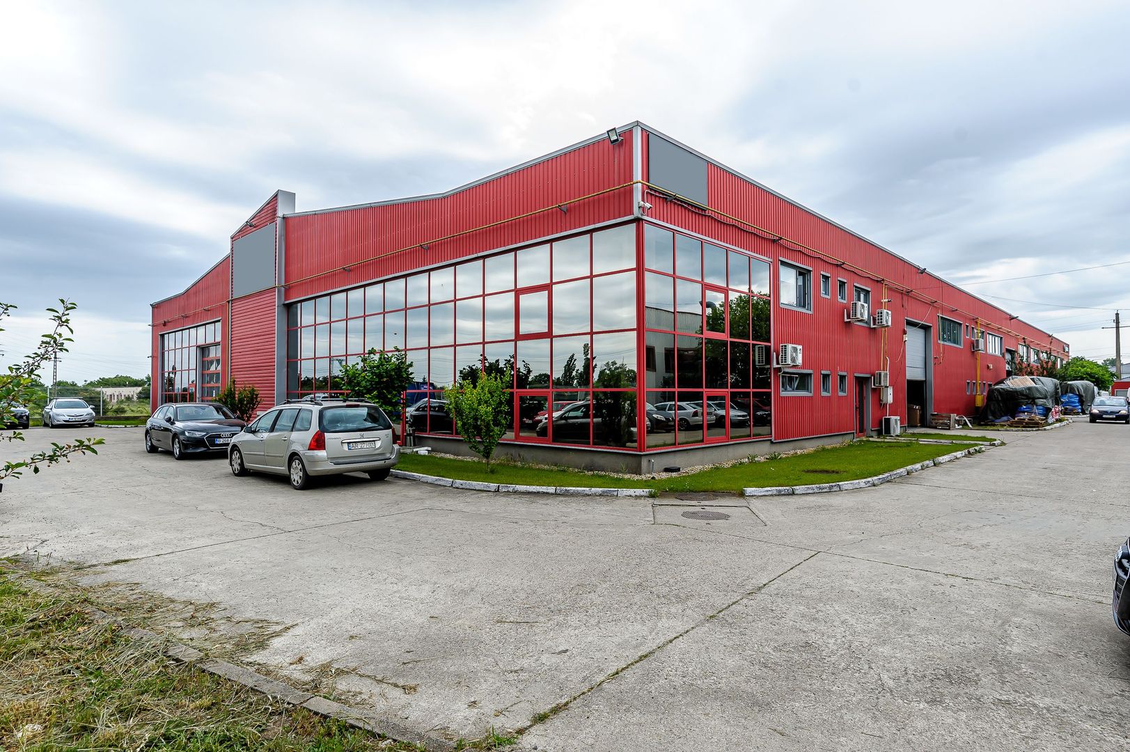 De inchiriat Hală 1000 mp Arad - Poză 2