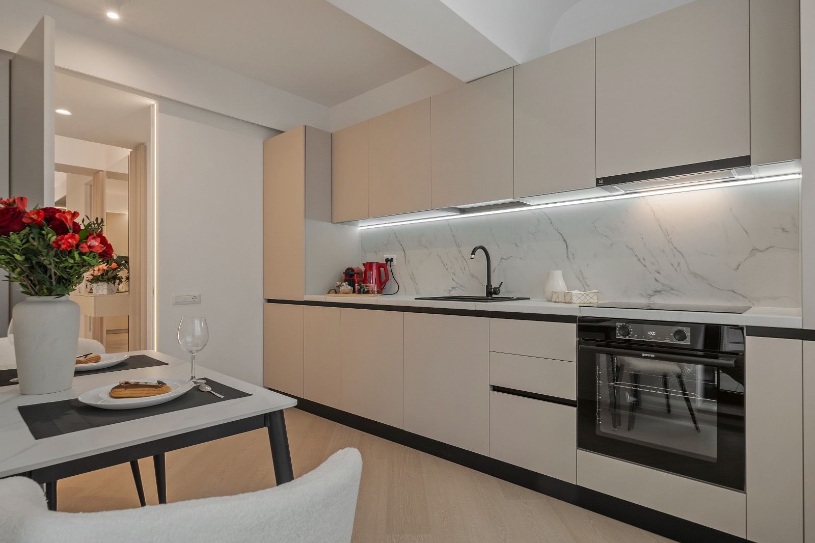 Apartament 3 camere de inchiriat | Cortina North - Poză 13